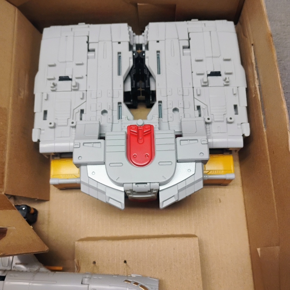 Transformers Silverbolt Action Figure - Picture 3 of 4